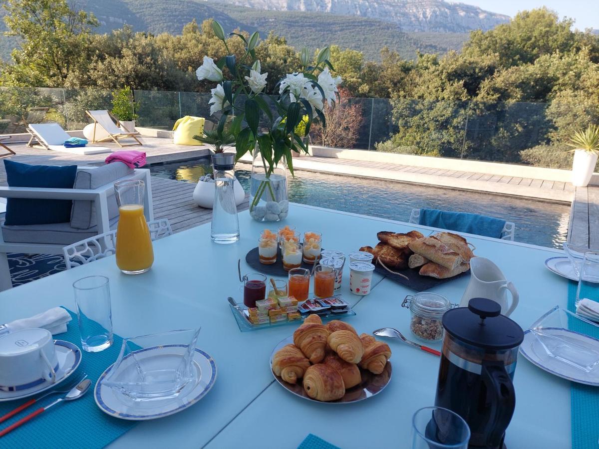 Chez Herve Et Lydie Nans-les-Pins Luaran gambar